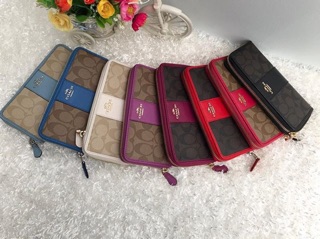 Coach wallet สนใจสอบถามสี