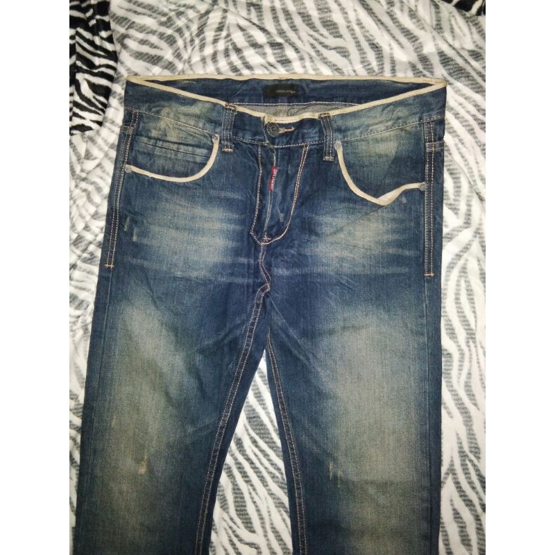 DSQUARED2 JEANS.....