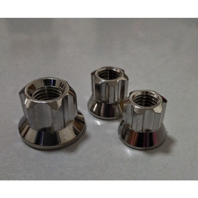 ตัวเมีย เลส ลายเฟื่องหัวสูง เบอร์ 10-12-14-17 งาบเลส