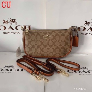 กระเป๋าcoach size8” หนังดี