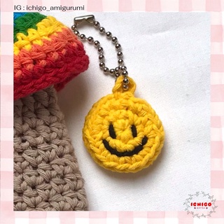 พวงกุญแจหน้ายิ้มจิ๋ว ☺︎ mini smiley keychain 🙂(เล็กมากนะ)