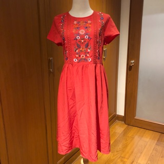 Dorothy Perkins new with tag dress size UK8 (s) งานปัก ผ้าดีงาม เอวยืดได้