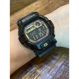 Gshockของแท้ มือสอง ใส่น้อยสายมีคราบตามรูป ไม่มีประกันไม่มีกล่องนะครับ