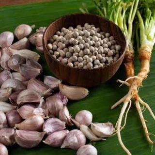 ผงสามเกลอ สามเกลอ จากเครื่องเทศ 100% ไม่มีแป้ง (กระเทียม,พริกไทย,รากผักชี) ใช้ปรุงอาหาร หมักเนื้อสัตว์ หอมมาก คีโตทานได้