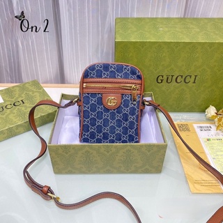 กระเป๋าสะพาย Gucci ใบเล็ก มาพร้อมสายสะพายยาวปรับระดับได้