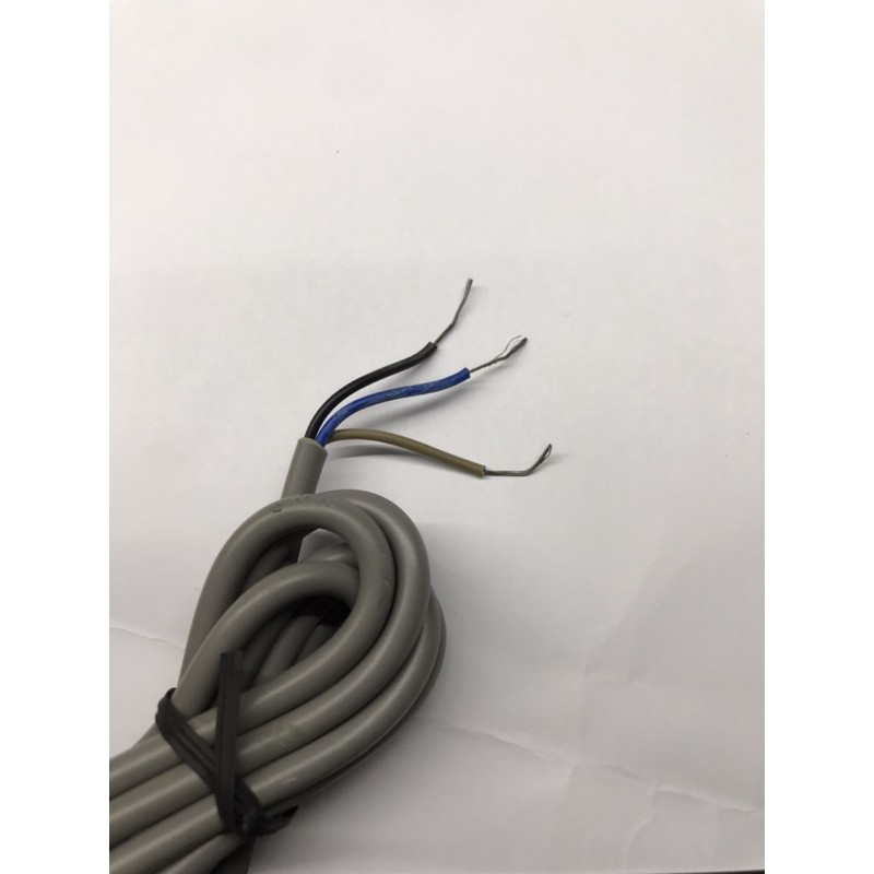 E3F-DS30P2 เซ็นเซอตรวจจับวัตถุ โฟโต้เซ็นเซอร์ Photo sensor PNP ระยะการจับ 30cm(รับประกันสินค้า 3 วัน - รูปที่ 3