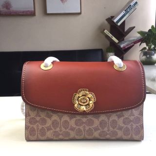 New Item🔥สินค้าใหม่ทรงน่ารัก 💕Coach Parker In Signature Canvas With Tea Rose