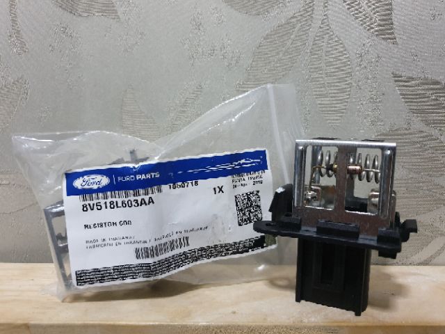 (แท้ พร้อมส่ง มีส่วนลด!!) รีซิสเตอร์ Ford Fiesta แท้ - รูปที่ 2