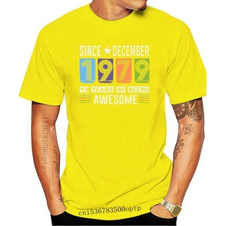 พร้อมส่ง เสื้อยืดแขนสั้น ผ้าฝ้าย ลาย Awesome Since December 1979 40 ปี หลากสี แฟชั่นฤดูร้อน สําหรับผู้ชายS-5XL