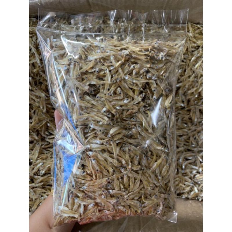 ปลาซิว ปลาซิวแก้วตากแห้ง  น้ำหนัก 500 กรัม มีบริการเก็บปลายทาง