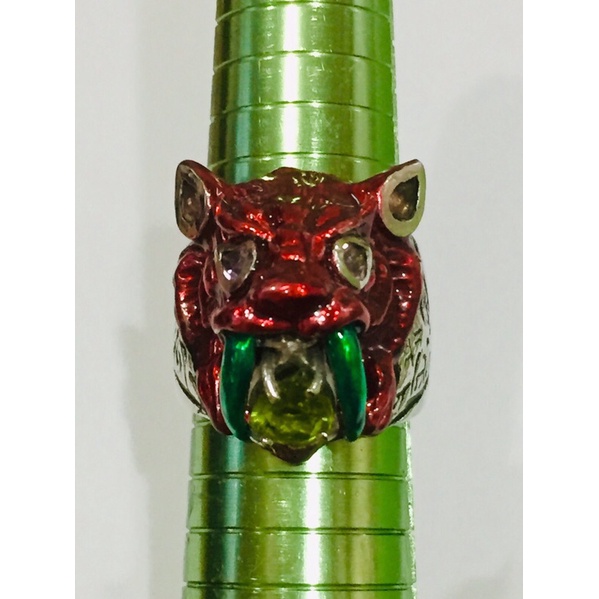 แหวนหัวเสือโคร่งลงยาแดงเขี้ยวยาวเขียวคาบพลอยเขียวอำนาจร่ำรวยตัวเรือนเงินแท้Tiger Ring 925 Sterling Silver Red Enamel#8.5