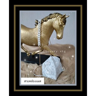 สายคล้องแมส รุ่น luxury vtg สายสวยหรูเข้าได้กับทุกชุด