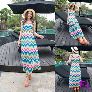 ราคา 280 บาท  Maxi Dress แมกซี่เดรสตัวยาวแขนกุด เนื้อผ้าชีฟองพิมพ์ลายสายรุ้ง เนื้อผ้าเบาใส่สบาย มีซั