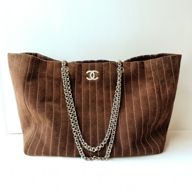 กระเป๋าชาแนลใบใหญ่ มือสอง Chanel Shopping Tote Reissue holo 10xx