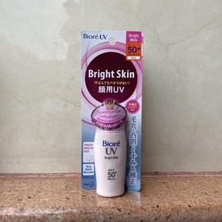 Biore UV Bright Face Milk SPF50/PA+++ 30ml.