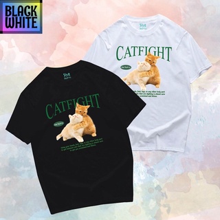 🔥พร้อมส่ง🔥BWCB -(พร้อมส่ง)เสื้อ แมวสู้กัน เสื้อ CATFIGHT มีทั้งขาวและดำ cotton 100% oversize T-SHIRT unisex 2TWQ