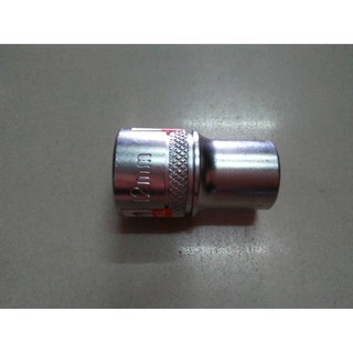 ลูกบ็อกสั้น 12 PT 1/2" 12mm