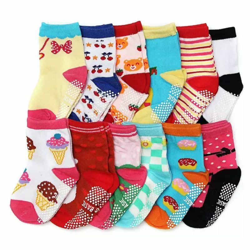 ถุงเท้า​แฟชั่น​เด็ก​กัน​ลื่น​3-5ปีขาย​คู่​ละ​25บาท