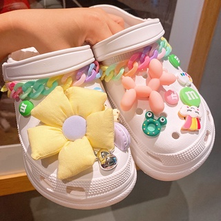 CROCS จี้รูปกบ ดอกทานตะวัน M&amp;M สีมาการอง เลม่อน ลูกกวาด จิบิต ลูกกวาด โซ่ เครื่องประดับ แฟชั่นสําหรับผู้หญิง