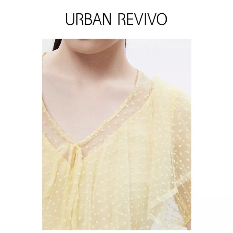 Urban Revivo เสื้อซีทรู สีเหลือง