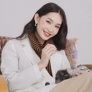 FAIRY TALES - Cool cat :The White Forest Cat Earrings ต่างหูสัตว์น่ารัก รูปแมวฟอเรสต์ แฟชั่น คนรักแมว ก้านเงิน92.5