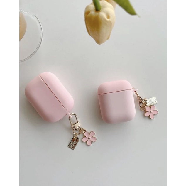 Pink case with floral keychain - piiiix_ - ThaiPick