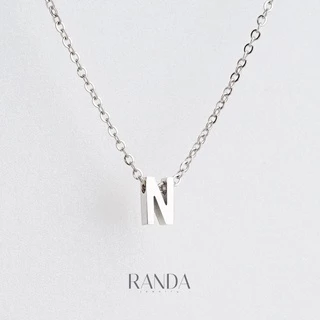 Randa สร้อยคอตัวอักษร สีเงิน ตัวพิมพ์ใหญ่ N-Z สแตนเลส เลือกความยาว DIY มินิมอล ไม่ลอกไม่ดำ ลงทะเล โดนน้ำหอมได้