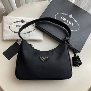 PR A DA NYLON HANDBAGS แท้ VIP GIFT