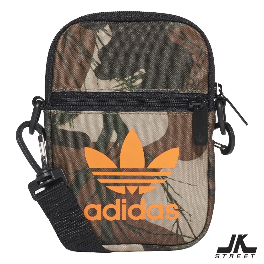 [โค้ด 15X5FE ลด 15%] กระเป๋า adidas Camo Festival Bag FT9302 ลิขสิทธิ์แท้ ป้ายช็อปไทย กระเป๋าสะพายข้าง