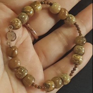 สร้อยข้อมือหินแท้ (Natural jasper stone braclet)