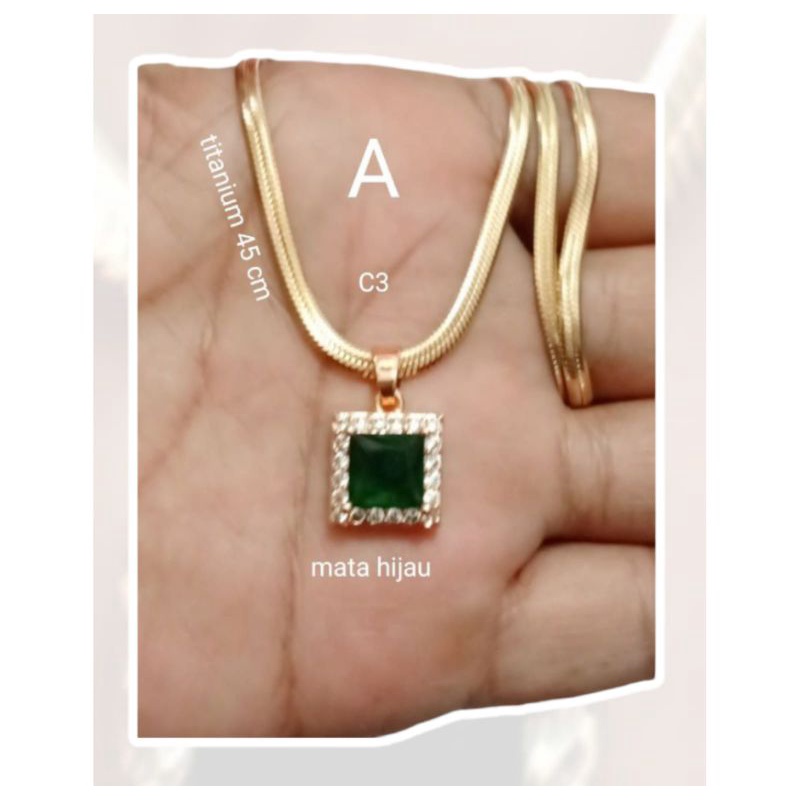 MATA HIJAU SLT-IJJ24 สร้อยคอปลาไหล xuping ชุบทอง ปลาไหล รุ่น C3. จี้เขียวตาเพทาย