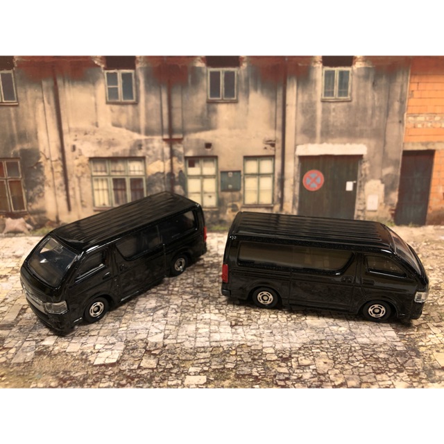 Tomica - Toyota Hiace