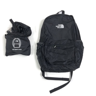 กระเป๋าเป้ซิปหน้า The North Face 17L