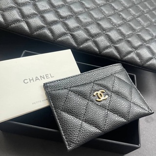 CHANEL CARD HOLDER CAVEAR ( ไส่เเบงค์พันได้ช่องกลางเเลบพับ เริ่ดมาก 🧡