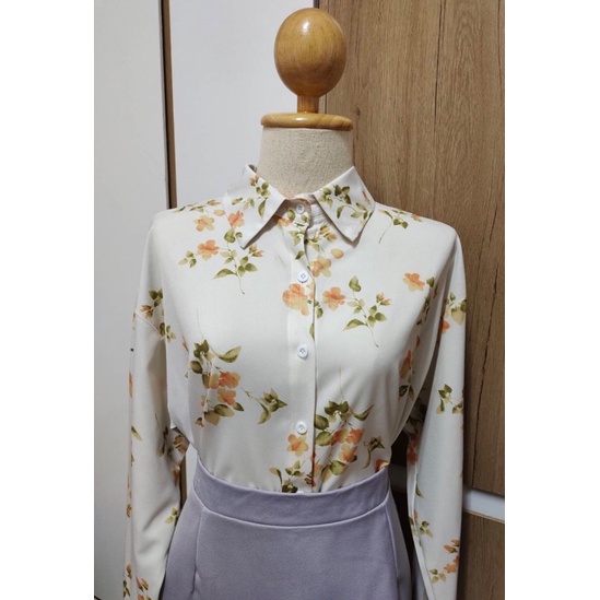 Flower shirt top - Cream (Ka ne’)