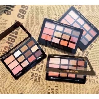 Sivanna Colors #HF373
Ultra Metal Eyes &amp; Contour Palette

อายแชโดว์ &amp; บลัช 
2 in 1 กับความสวยระดับพรีเมี่ยม