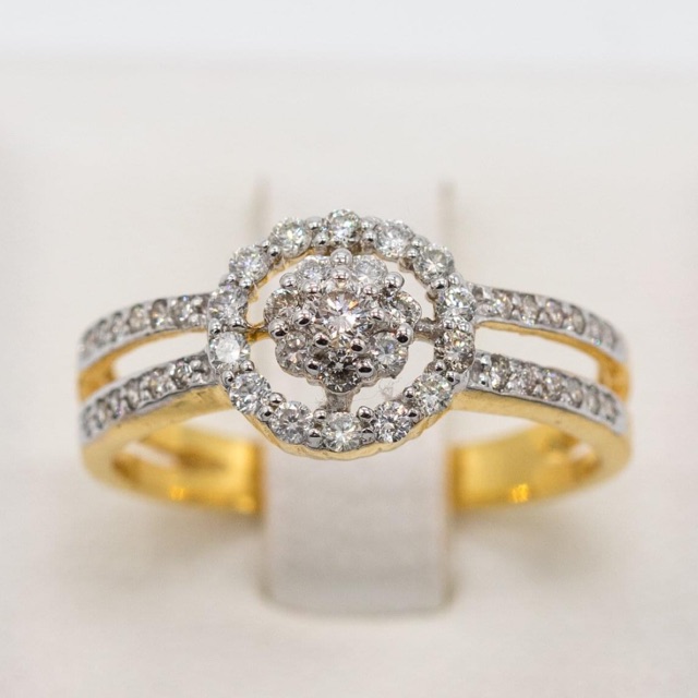Happy Jewelry แหวนเพชรแท้ แหวนเพชรล้อม 2 ชั้น ก้านคู่เพชร ทองแท้ 9k ME577