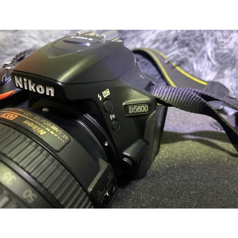 กล้องมือสอง กล้อง nikon d5600 + 18-140 mm มือสอง ใช้งานเอง สภาพสวย ลดได้น๊าาา