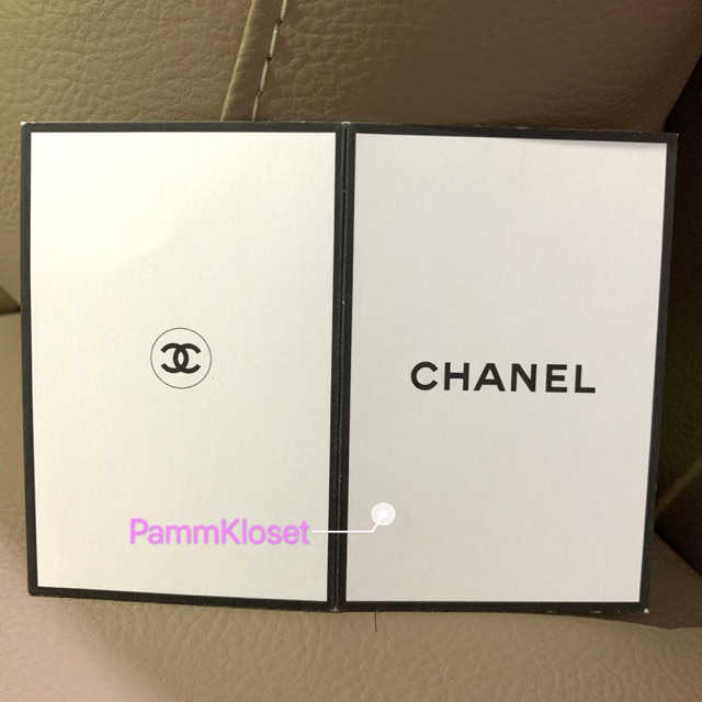 ขายบัตรแต่งหน้า Chanel