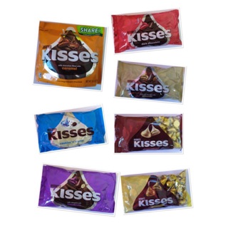 Hershey’s kisses Chocolate ช๊อคโกแลตห่อห้มด้วยกระดาษฟลอยล์สีสวยๆ พร้อมรสชาติที่อร่อย