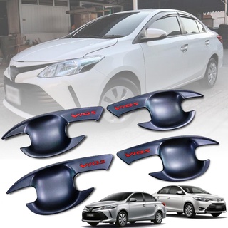 ถาดรองมือเปิด รุ่นTOYOTA VIOS ถ้วยรองมือเปิด โตโยต้า วีออส ปี 2013 - 2019 สีดำด้าน โลโก้แดง 4 ชิ้น