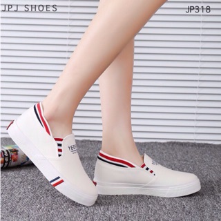 Fashion shoes พร้อมส่ง