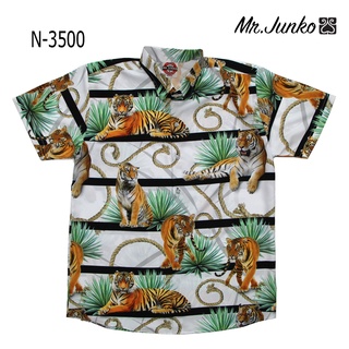 ⚡ ส่งฟรี⚡เสื้อเชิ้ตแขนสั้น งานต่อลาย Mr-Junko ราคาคุ้มค่าที่สุด N-3500