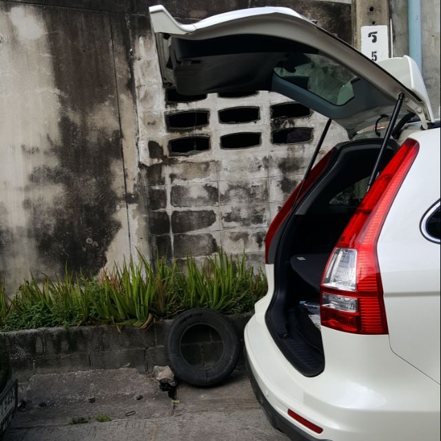 อะไหล่crv โช๊คประตูหลังCRV Gen3 07-12ส่งทั่วไทย ยาวเท่าของเดิม เปลี่ยนให้หากอยู่ใกล้กัน (ซื้อผ่านSho