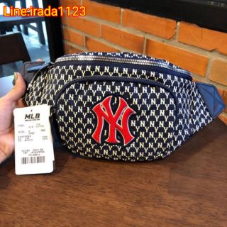 NEW YORK YANKEES MONOGRAM HIP SAC​ ของแท้​ ราคาถูก