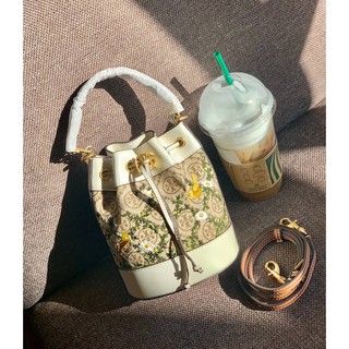 กระเป๋าทรงถัง ((Mini)) TORY BURCH T Monogram Jacquard Bucket Bag งาน outlet