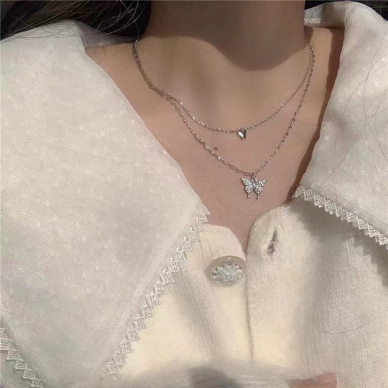 เครื่องประดับ สร้อยคอโซ่เงิน เกรด S925 จี้รูปผีเสื้อ ประดับเพชรคริสตัล สองชั้น แฟชั่นสําหรับผู้หญิง