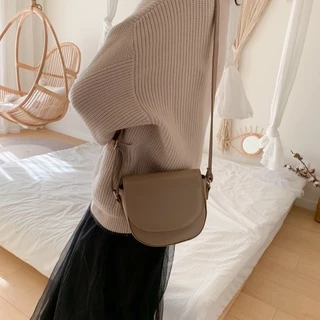 (ส่งด่วน)xspeedfashion(X1748) กระเป๋าหนังสะพายข้างทรงกล่อง ครึ่งวงกลม