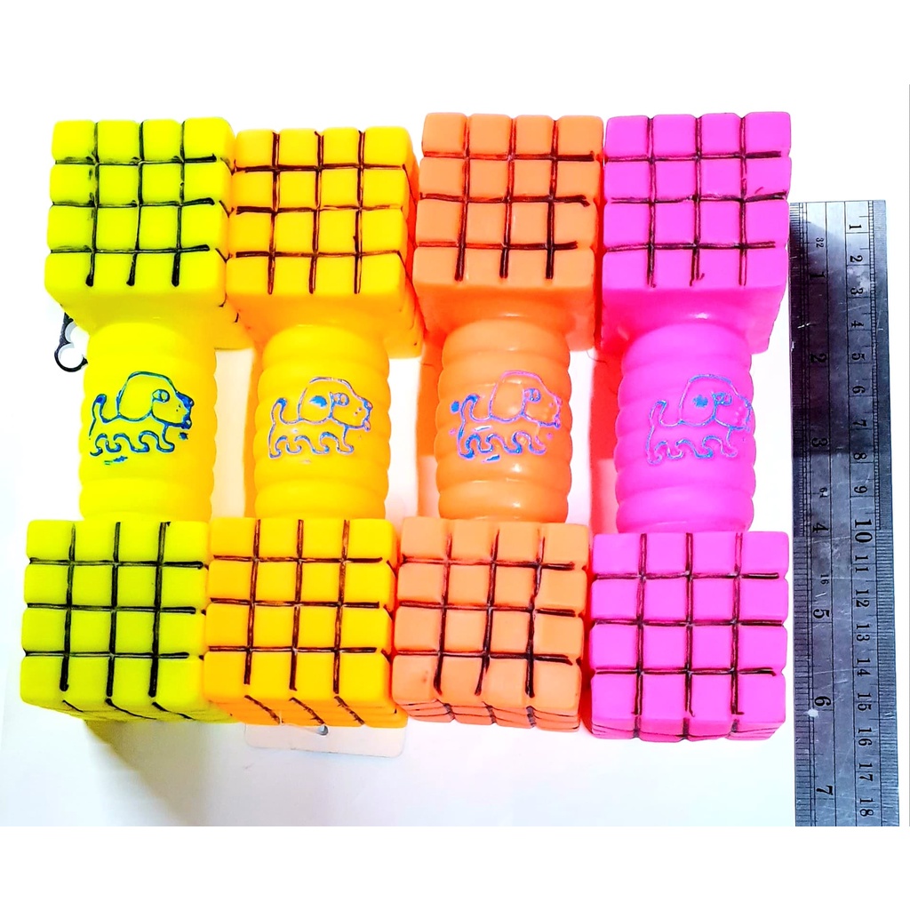 ของเล่นสุนัข ดัมเบลเหลี่ยมมีเสียง(จัดส่งคละสี)