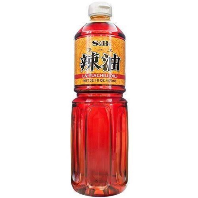 S&B ลา ยุ (น้ำมันพริก) LA YU (CHILI OLD) 979ML.